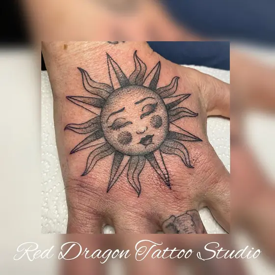 Black & Grey Tattoo aus dem Red Dragon Tattoo Studio Kleve