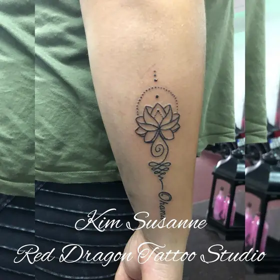Mandala & Ornamental Tattoo aus dem Red Dragon Tattoo Studio Kleve