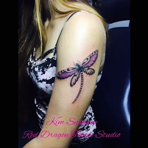Farbe Tattoo aus dem Red Dragon Tattoo Studio Kleve