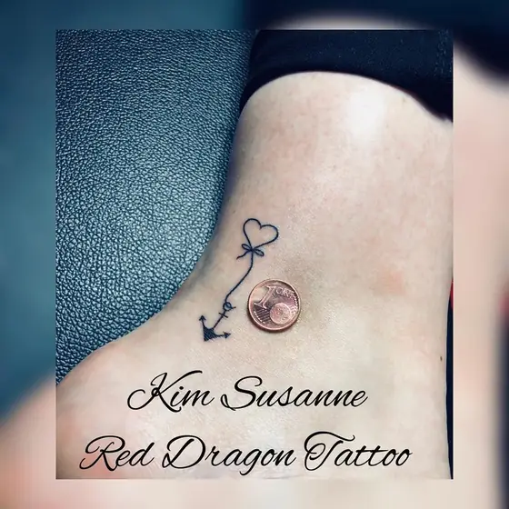 Fineline & Floral Tattoo aus dem Red Dragon Tattoo Studio Kleve